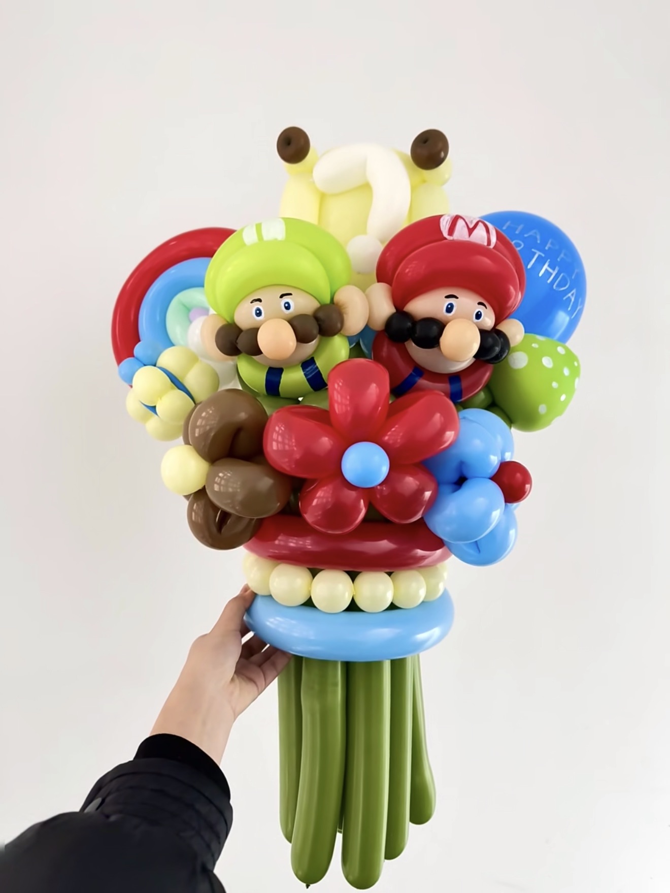 Super Mario Brothers balloon bouquet